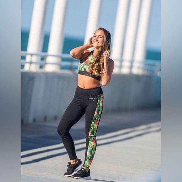 FITWEAR FASHION - NWT- L Sz 12 Tropic Power Leggings. Super Soft & Sculpting - Picture 11 of 14